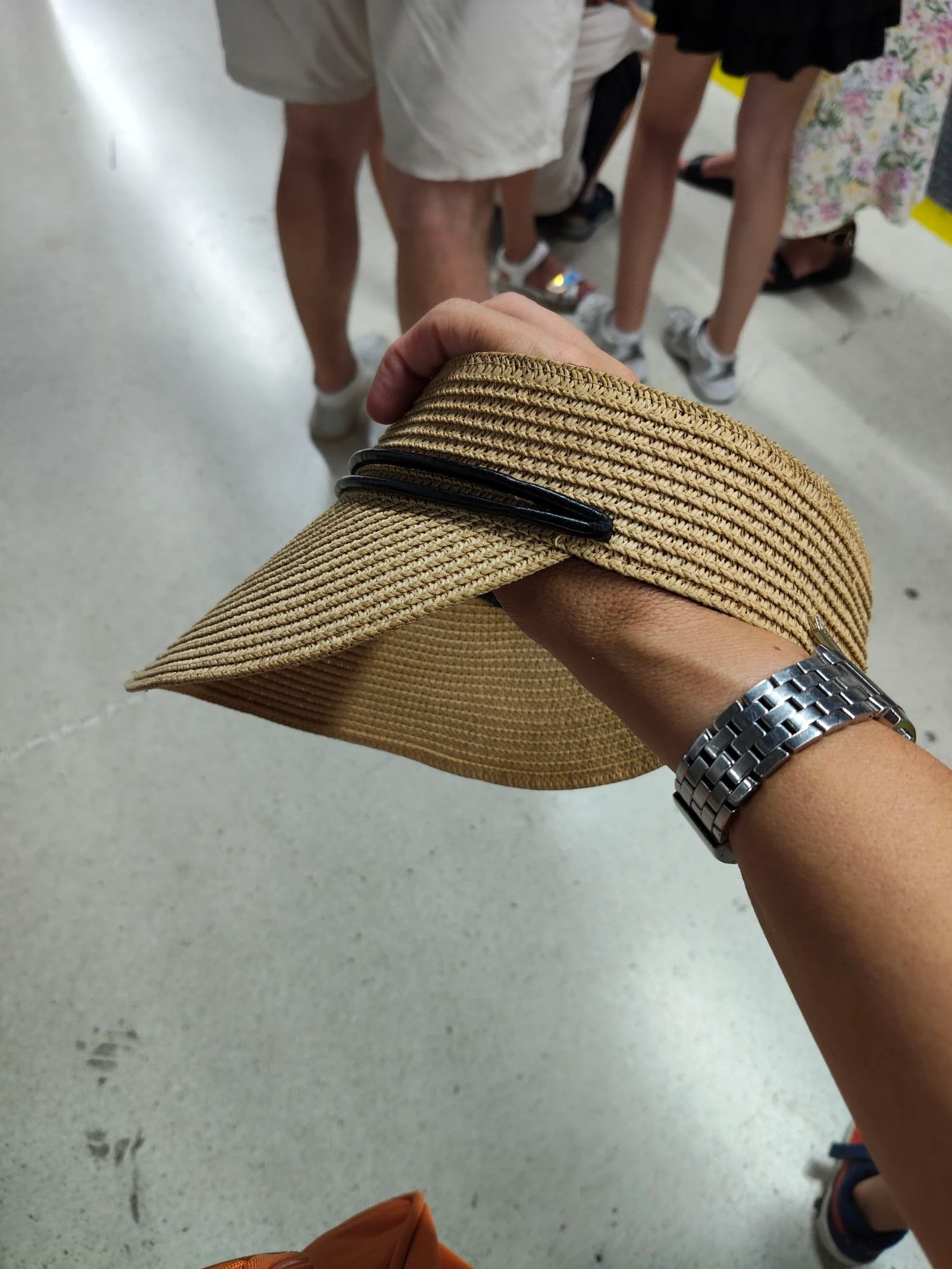 Adolfo Domínguez-Grote Visera T-L met velcro-sluiting – photo 2